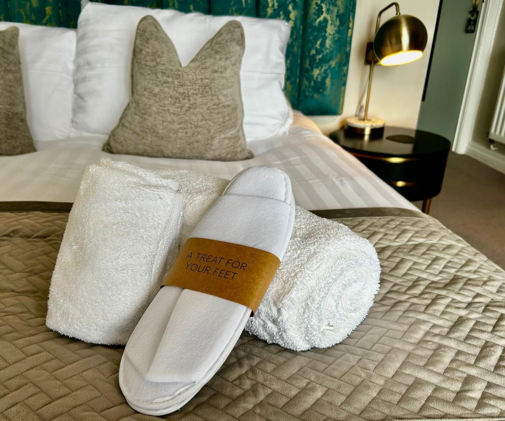Hotel No5, Beachfront With Free Private Car Park Llandudno Ngoại thất bức ảnh